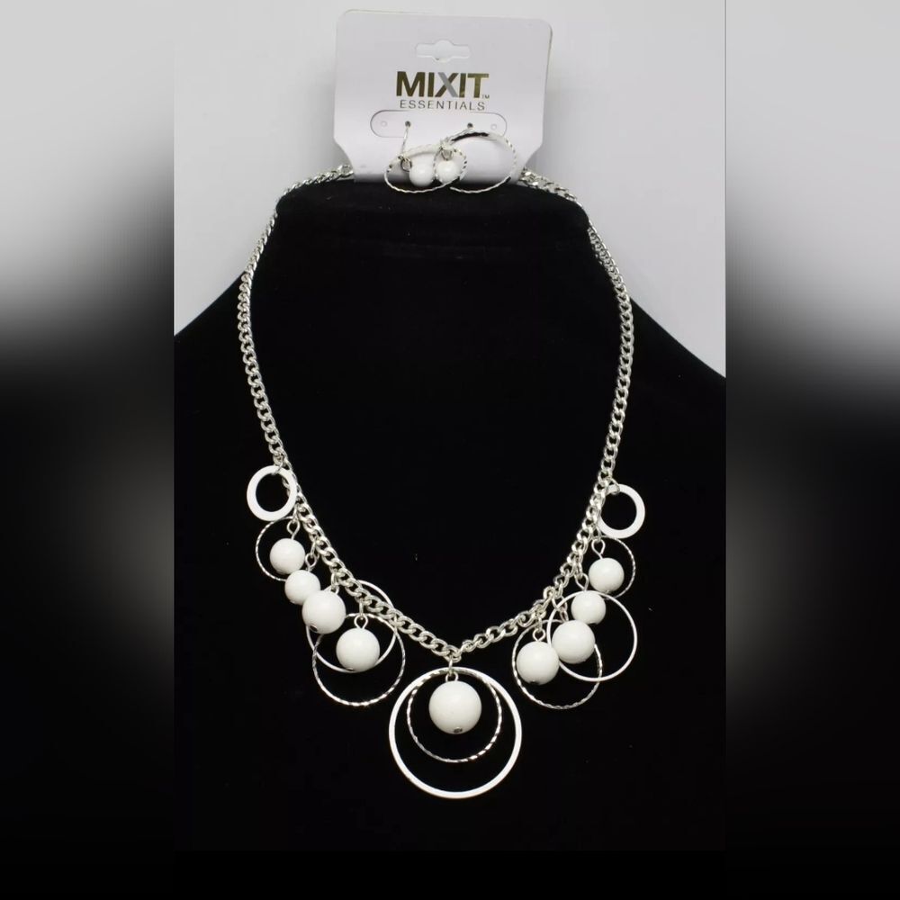 Silver Necklace with White Beads & Matching Earrings by MIXIT 17" NWT